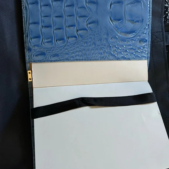 Brahmin Blue Melbourne Journal - Picture 5 of 5